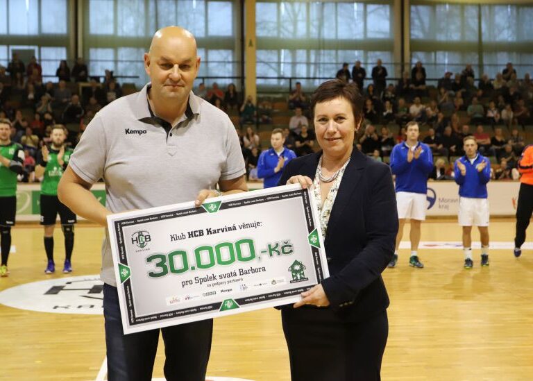 Dar HCB Karviná pro Barborku